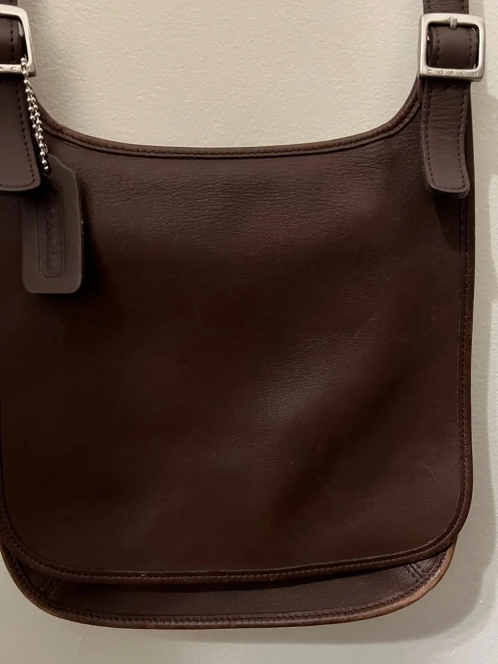 Vintage 90s Coach Mahogany Leather Hippie Flap Bag 9135 🤎